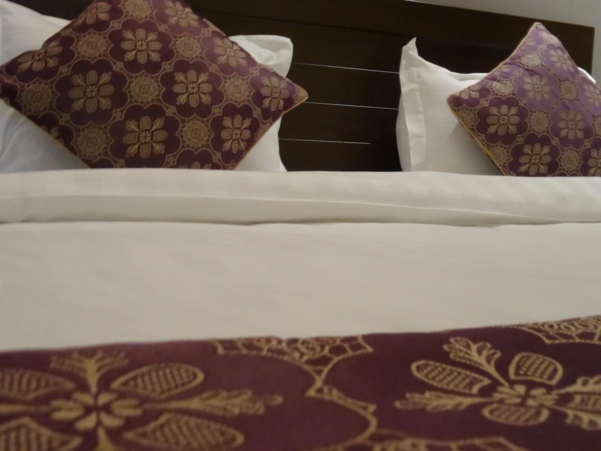 ריאד Dar Hashim Hotel Suites - Al Sahafa מראה חיצוני תמונה