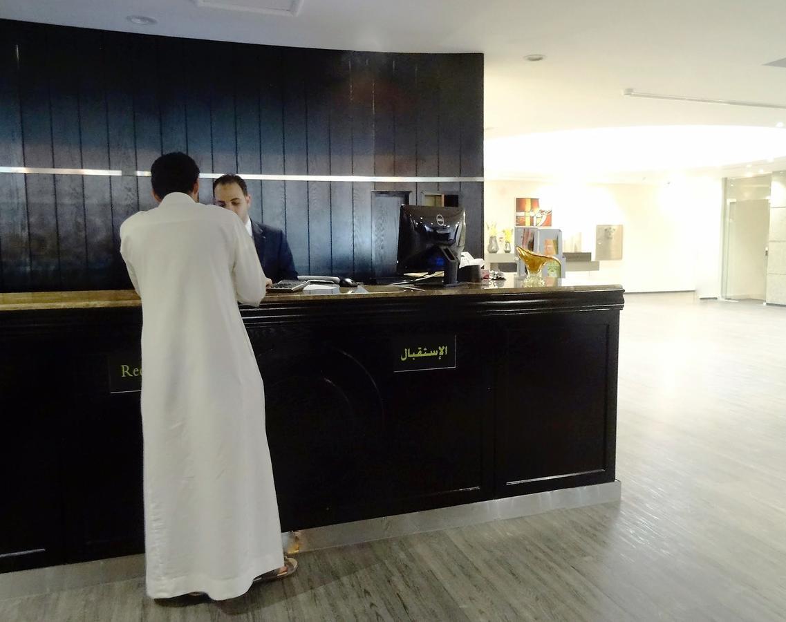 ריאד Dar Hashim Hotel Suites - Al Sahafa מראה חיצוני תמונה